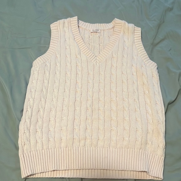 PacSun Sweaters - Pink vest